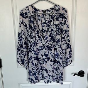 Paraphrase Women’s Blouse.